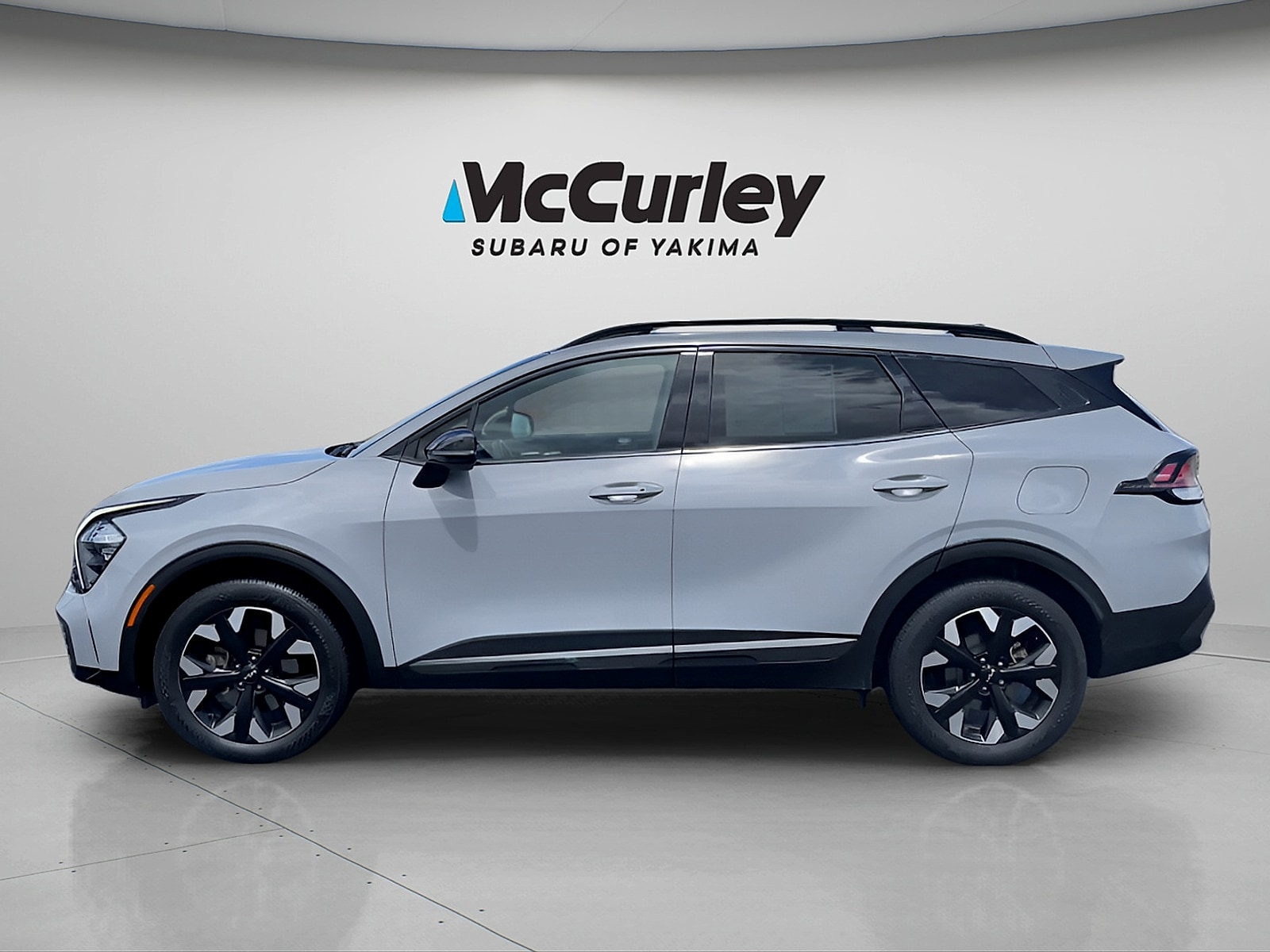 2023 Kia Sportage photo 2