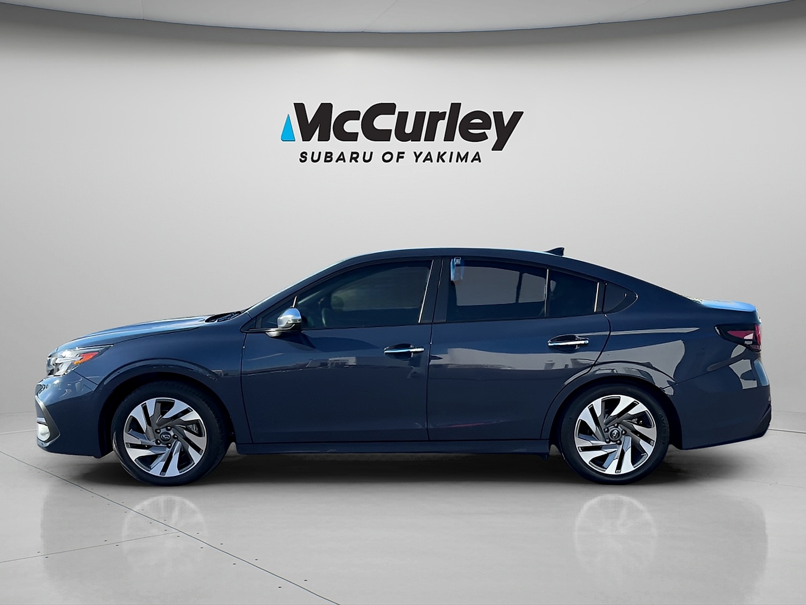 2024 Subaru Legacy photo 3