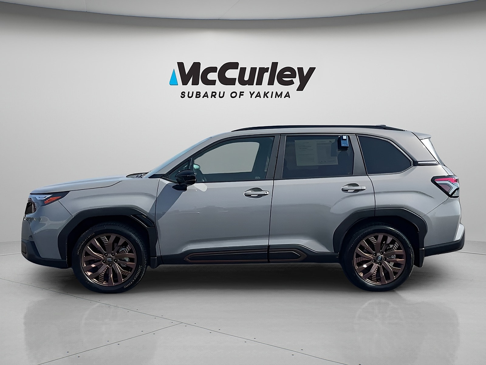 2026 Subaru Forester photo 3