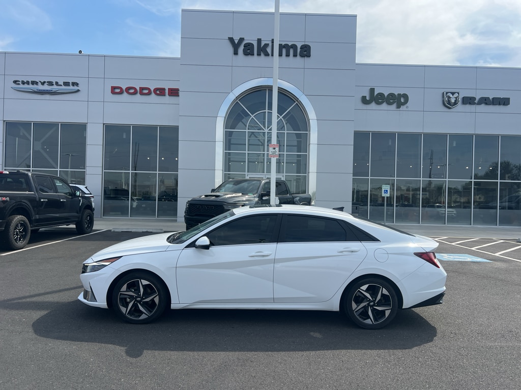 2023 Hyundai Elantra HEV