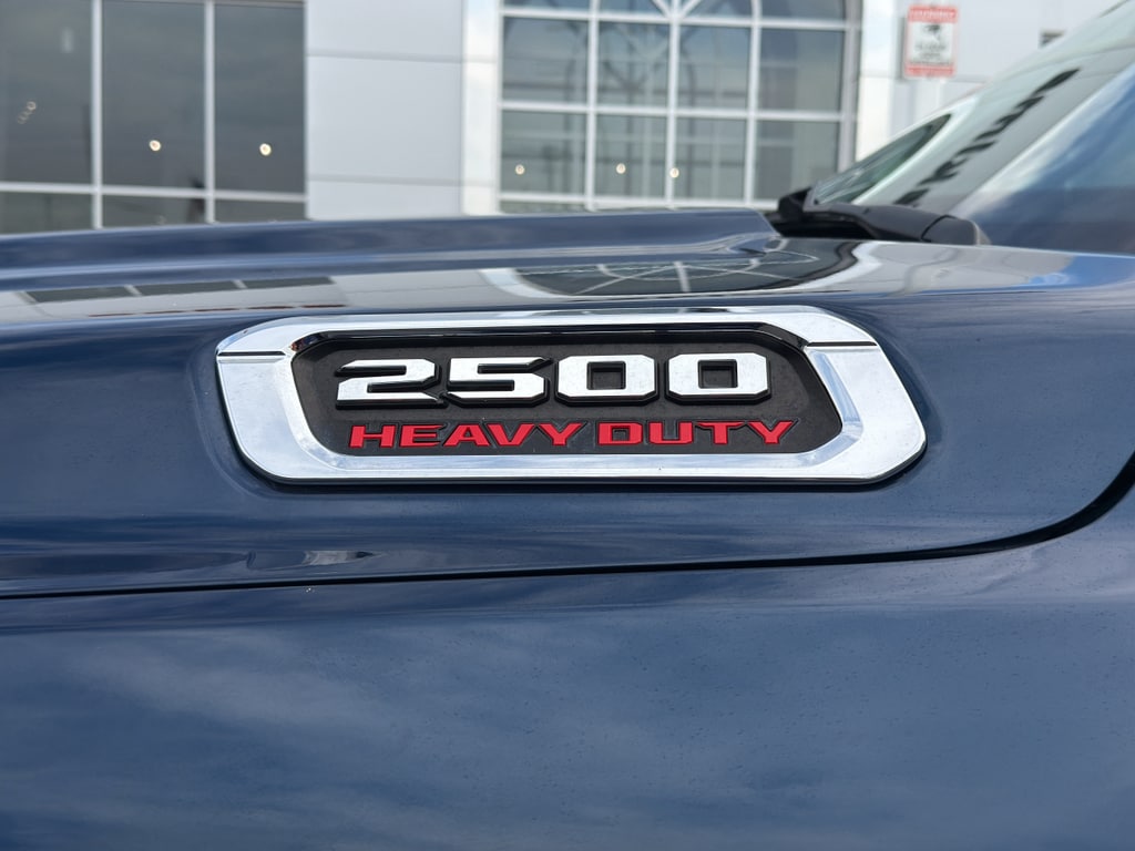 2022 Ram 2500 photo 3