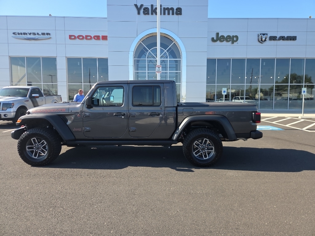 2025 Jeep Gladiator