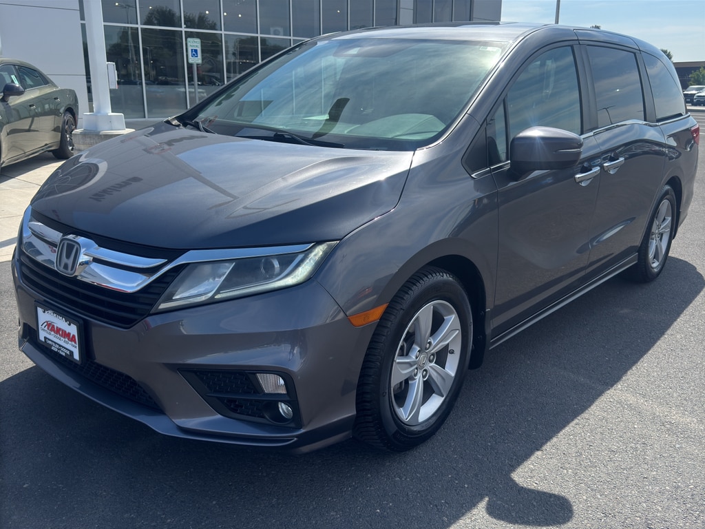 2019 Honda Odyssey photo 2