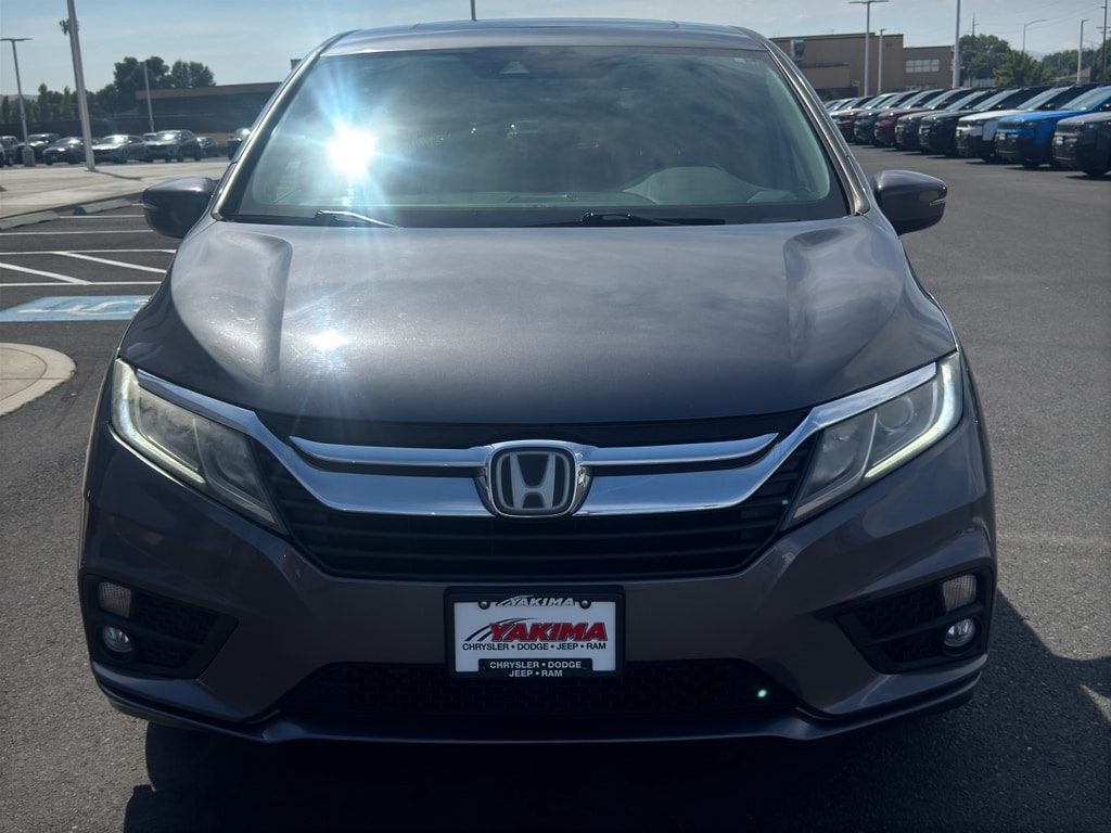 2019 Honda Odyssey photo 3